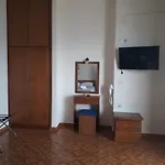 Poseidon Aparthotel