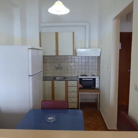 Ξενοδοχείο με διαμερίσματα Poseidon Λευκαντί